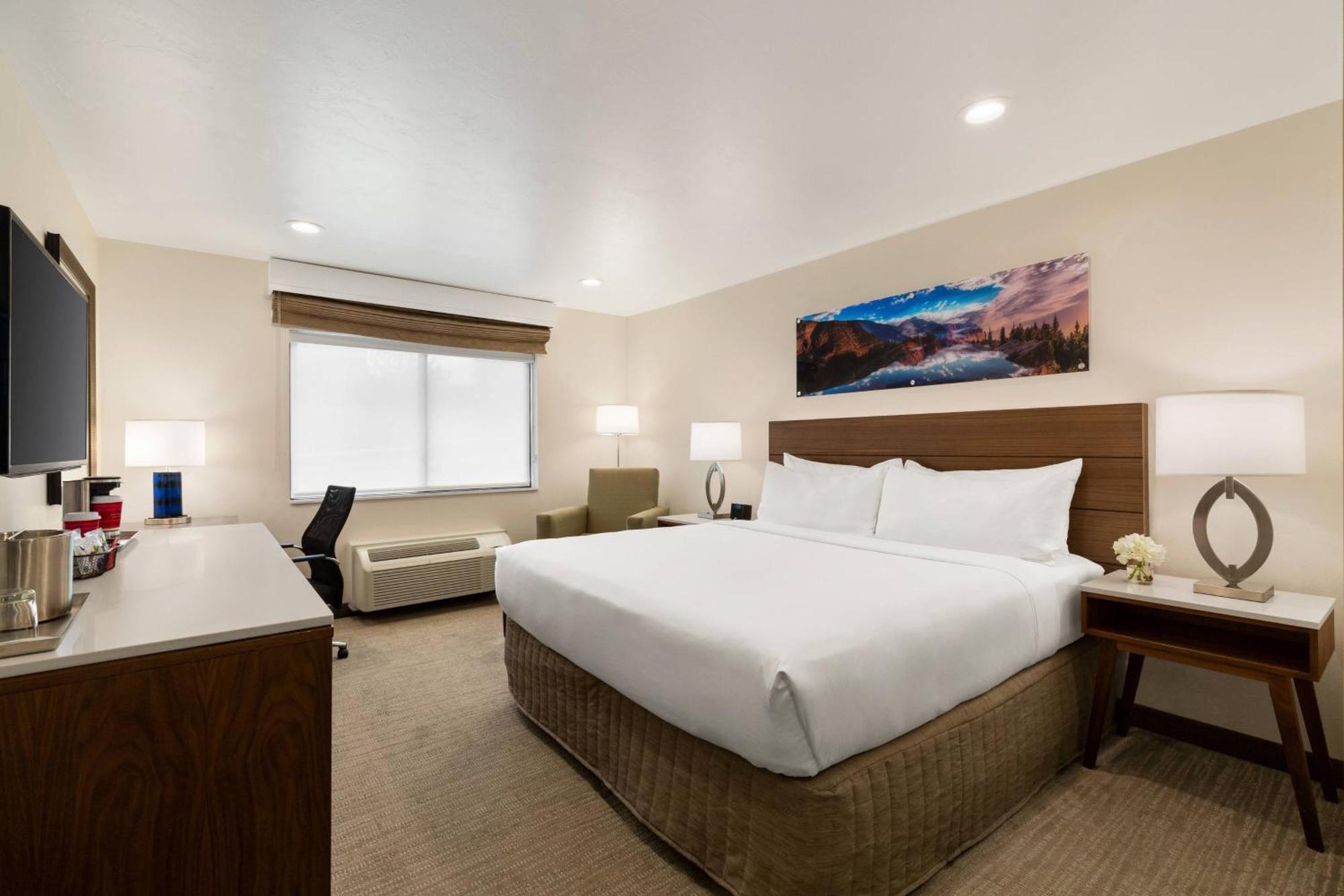 Delta Hotels By Marriott Helena Colonial Экстерьер фото