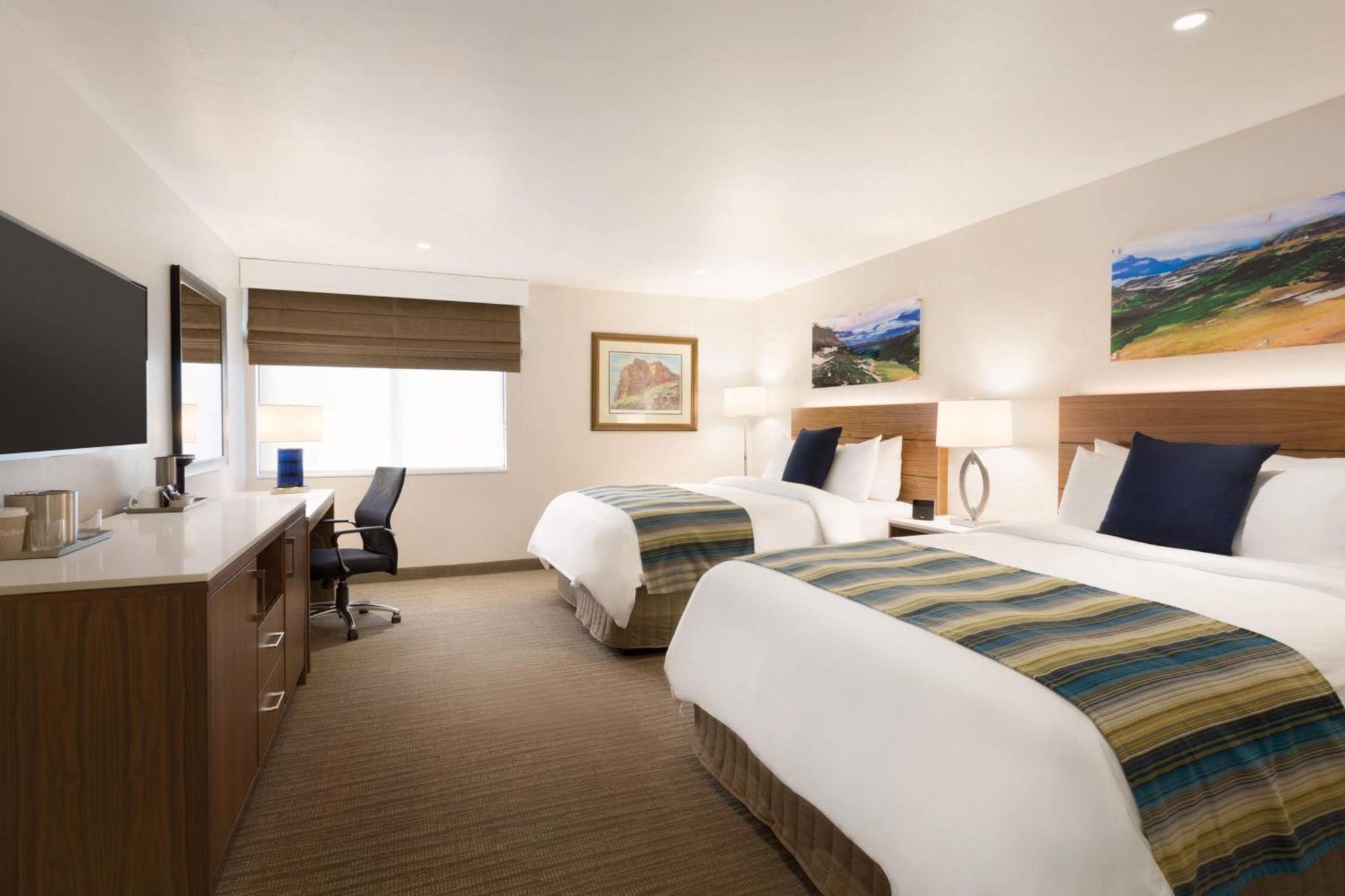 Delta Hotels By Marriott Helena Colonial Экстерьер фото